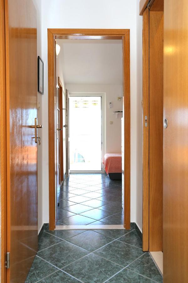 Apartments By The Sea Duce, Omis - 2737 外观 照片