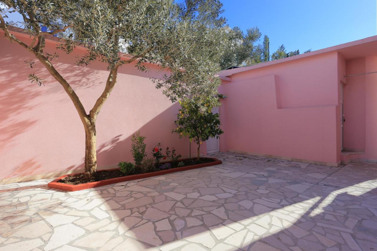 Apartments By The Sea Duce, Omis - 2737 外观 照片